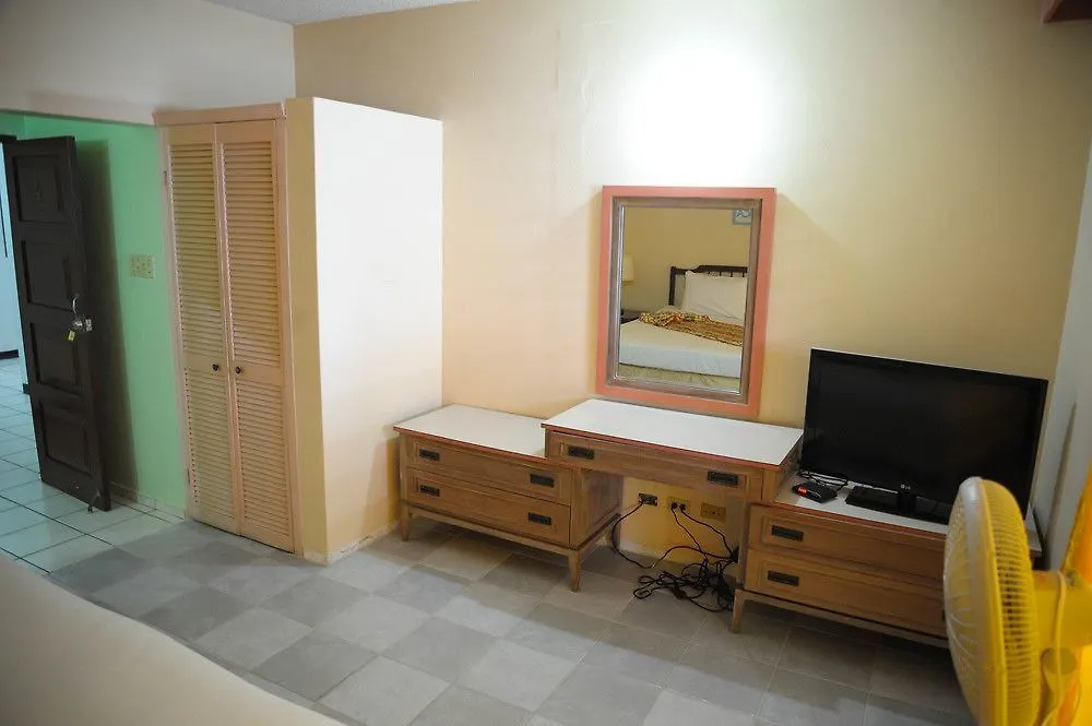 ** Hotel Ocean Rooms At Ocean Sands Ocho Rios Jamaica