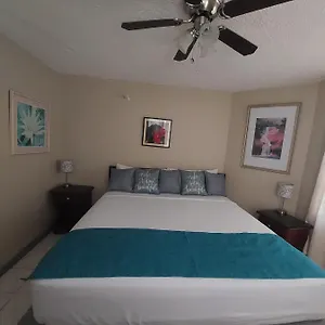 Hotel Rosi Ocean, Ocho Rios